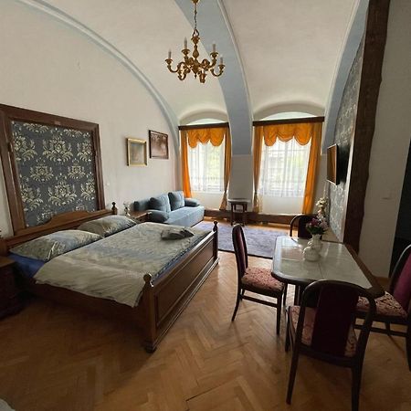 Apartman Sunny Adam Na Zamku Ческа-Каменице Экстерьер фото