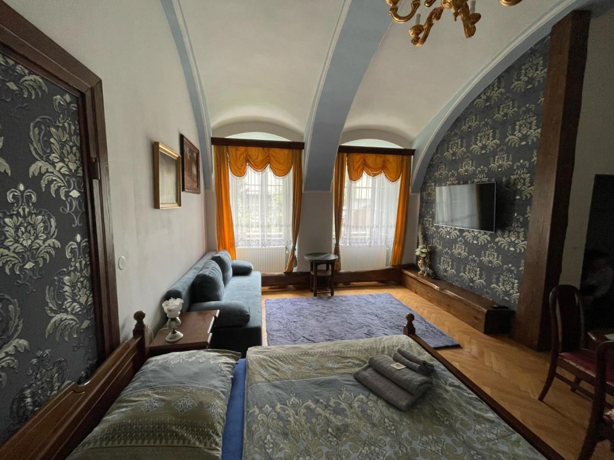 Apartman Sunny Adam Na Zamku Ческа-Каменице Экстерьер фото